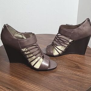 Nine & Co. Wedge Heels, Brown with Dark Heels, Size 10 Shoes